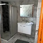 Five Bedroom Living, Triplex With Big Private Garden, Fifty Meters To Sea In Urla, Sleeps Twelve, Three Baths Βίλα Βουρλά