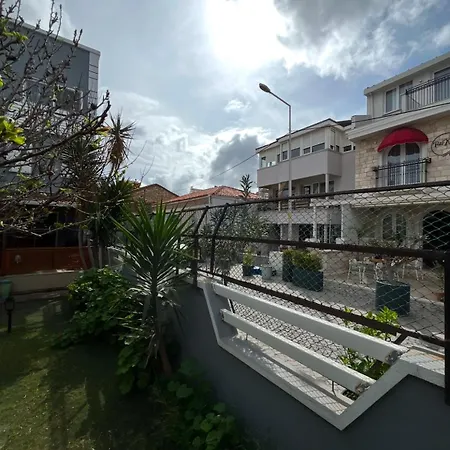 Willa Five Bedroom Living, Triplex With Big Private Garden, Fifty Meters To Sea In Urla, Sleeps Twelve, Three Baths *