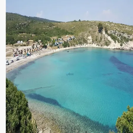 Five Bedroom Living, Triplex With Big Private Garden, Fifty Meters To Sea In Urla, Sleeps Twelve, Three Baths Willa Urla