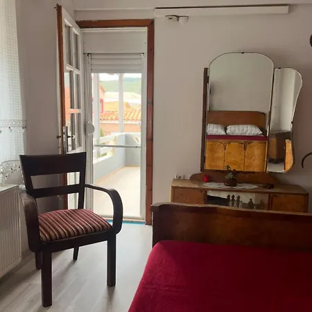 Five Bedroom Living, Triplex With Big Private Garden, Fifty Meters To Sea In Urla, Sleeps Twelve, Three Baths *