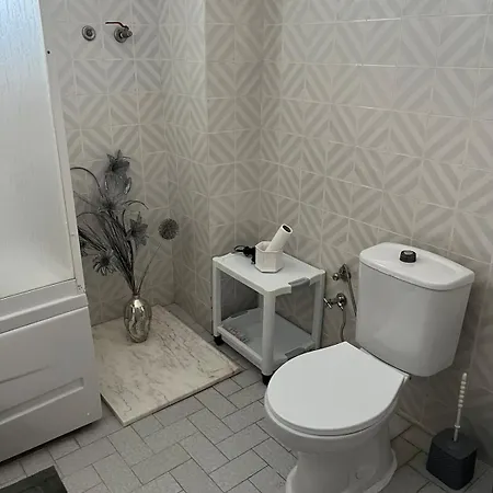 Villa Five Bedroom Living, Triplex With Big Private Garden, Fifty Meters To Sea In Urla, Sleeps Twelve, Three Baths Urla