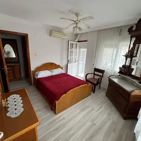 Five Bedroom Living, Triplex With Big Private Garden, Fifty Meters To Sea In Urla, Sleeps Twelve, Three Baths *