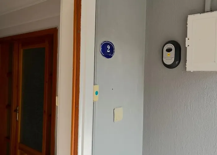 Five Bedroom Living, Triplex With Big Private Garden, Fifty Meters To Sea In Urla, Sleeps Twelve, Three Baths Vilă