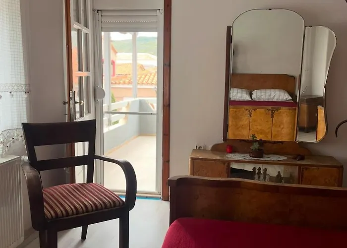 Five Bedroom Living, Triplex With Big Private Garden, Fifty Meters To Sea In Urla, Sleeps Twelve, Three Baths *