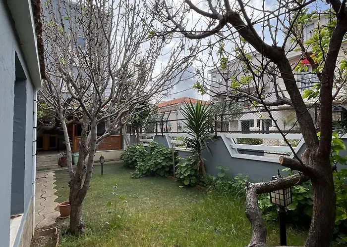 Five Bedroom Living, Triplex With Big Private Garden, Fifty Meters To Sea In Urla, Sleeps Twelve, Three Baths Urla